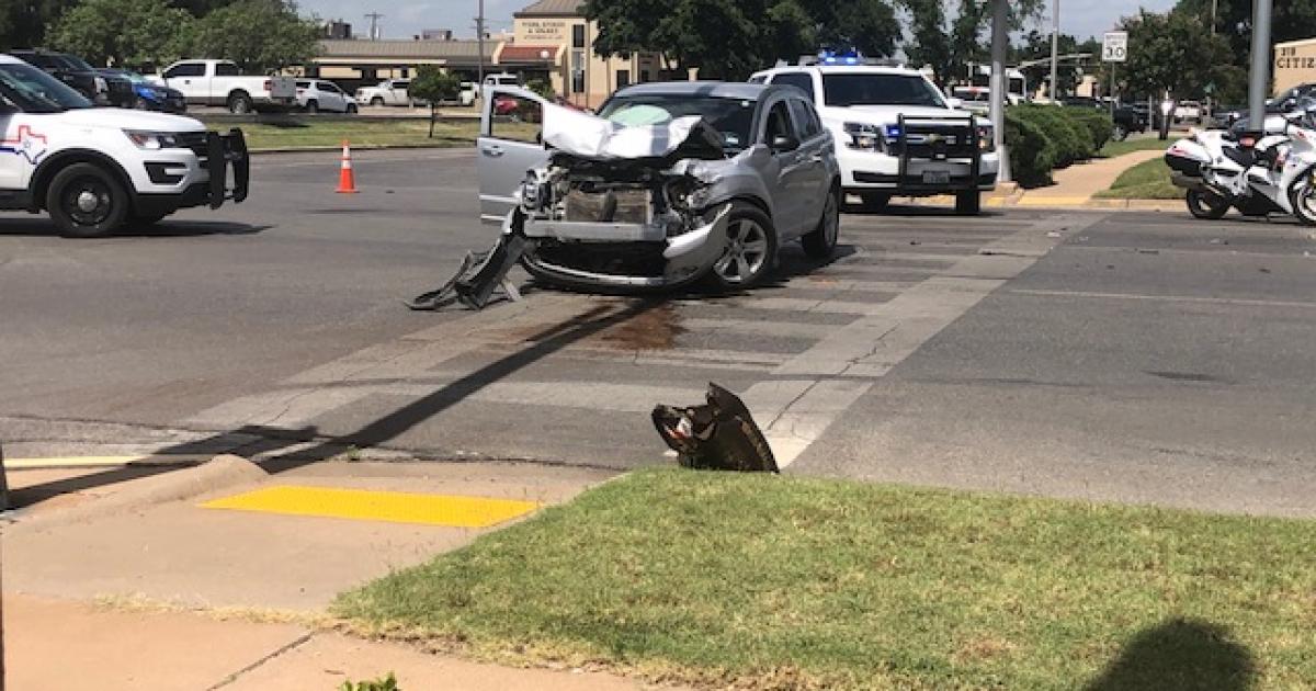 WATCH TwoCar Crash Shuts Down Parts of S Abe